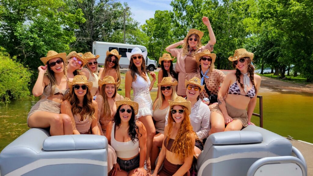 nashville bachelorette party boat